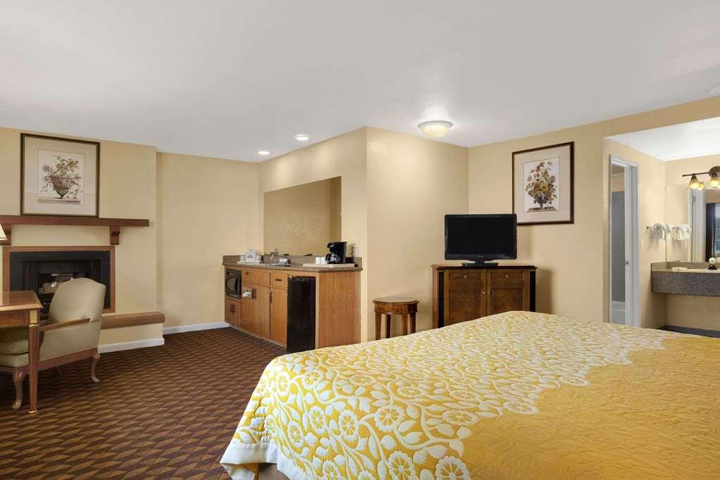 Comfort Inn Near Hearst Castle - Cambria Сан-Сімеон Номер фото